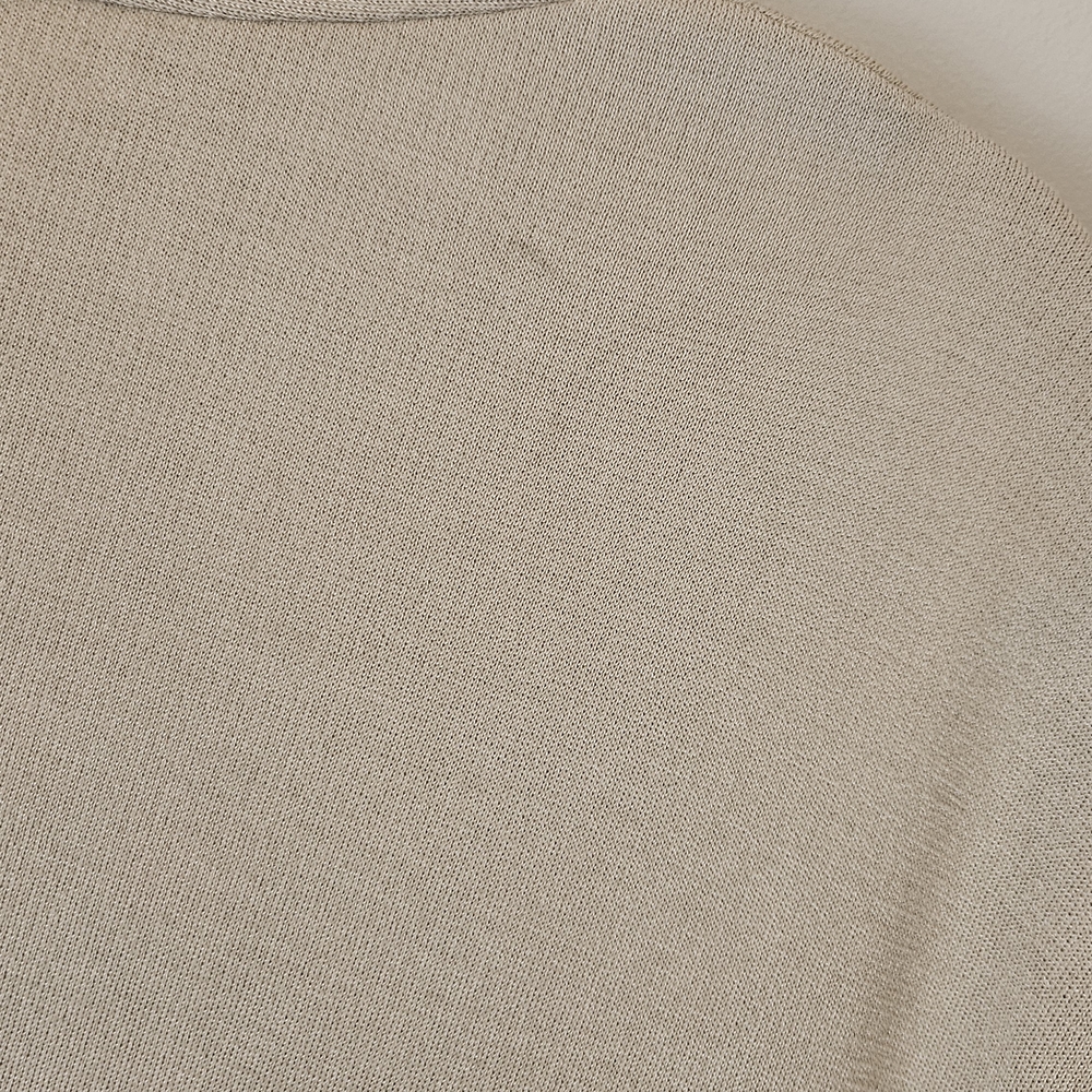 St. John Beige Robe - Picture 5 of 9